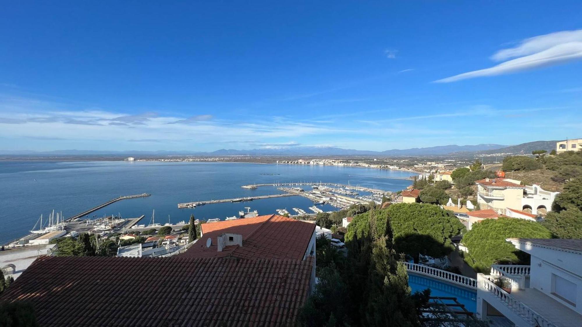 Apartamento Casa Linda con vistas espectaculares Rosas Exterior foto